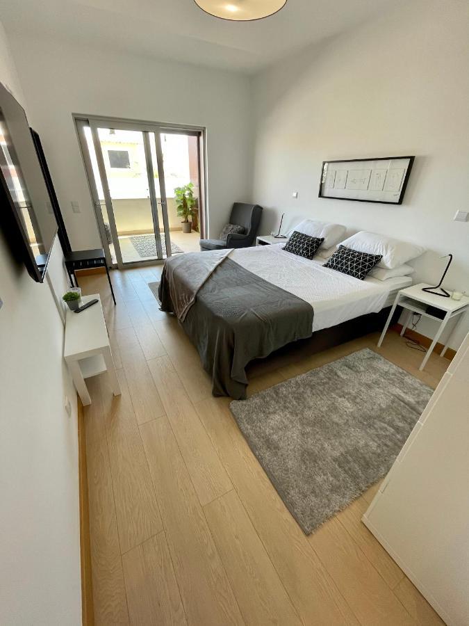 Beach Condo Porto Mos Lagos Eksteriør billede